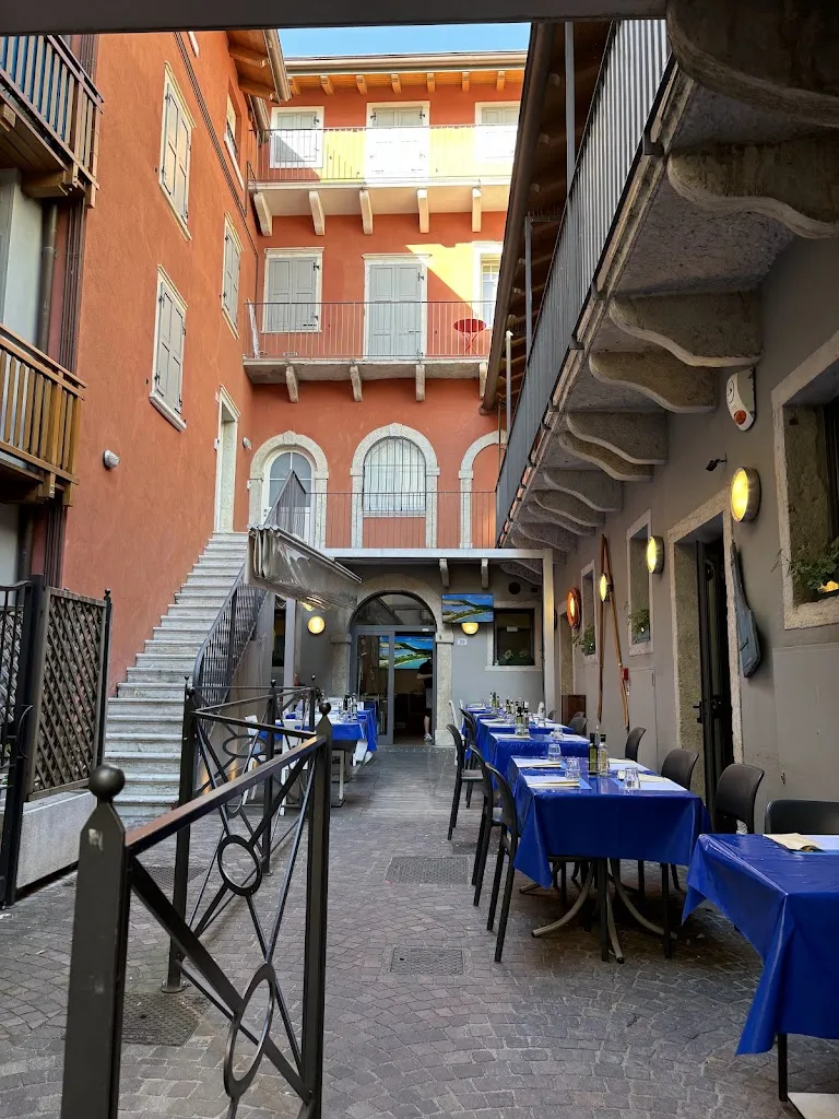 Ristorante Pizzeria Sottovento_Nago-Torbole_slider_image_1