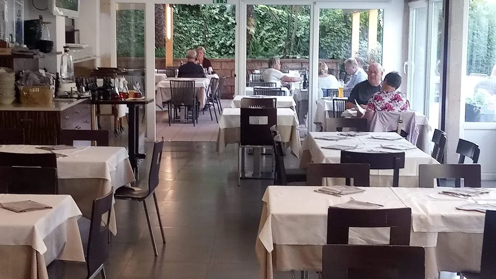 Ristorante Pizzeria La Villa_Nago-Torbole_slider_image_3