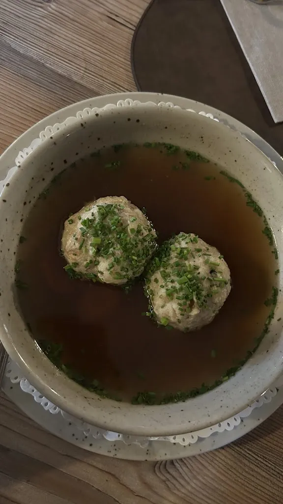 Fatemeh Ch_Ristorante Hennenstall_Nova Levante_review