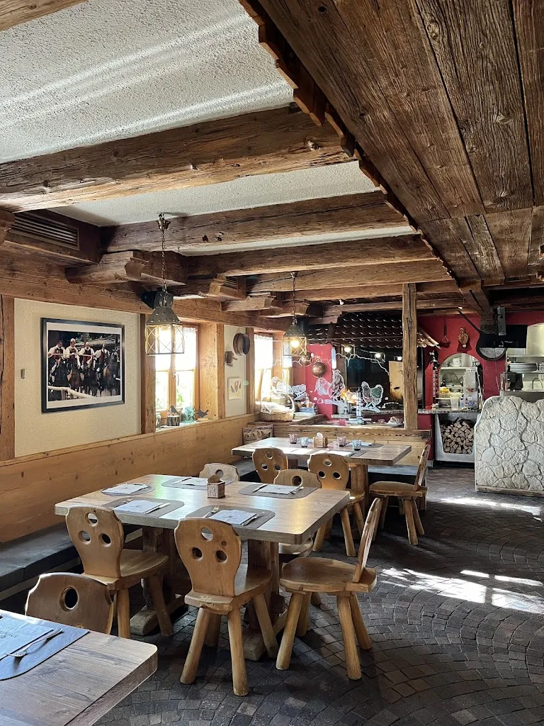 Ristorante Hennenstall restaurant in Nova Levante