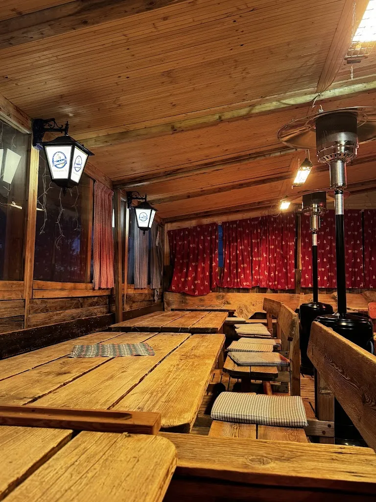 Margarita Golubeva_Restaurant Pizzeria Christomannos_Nova Levante_recensione