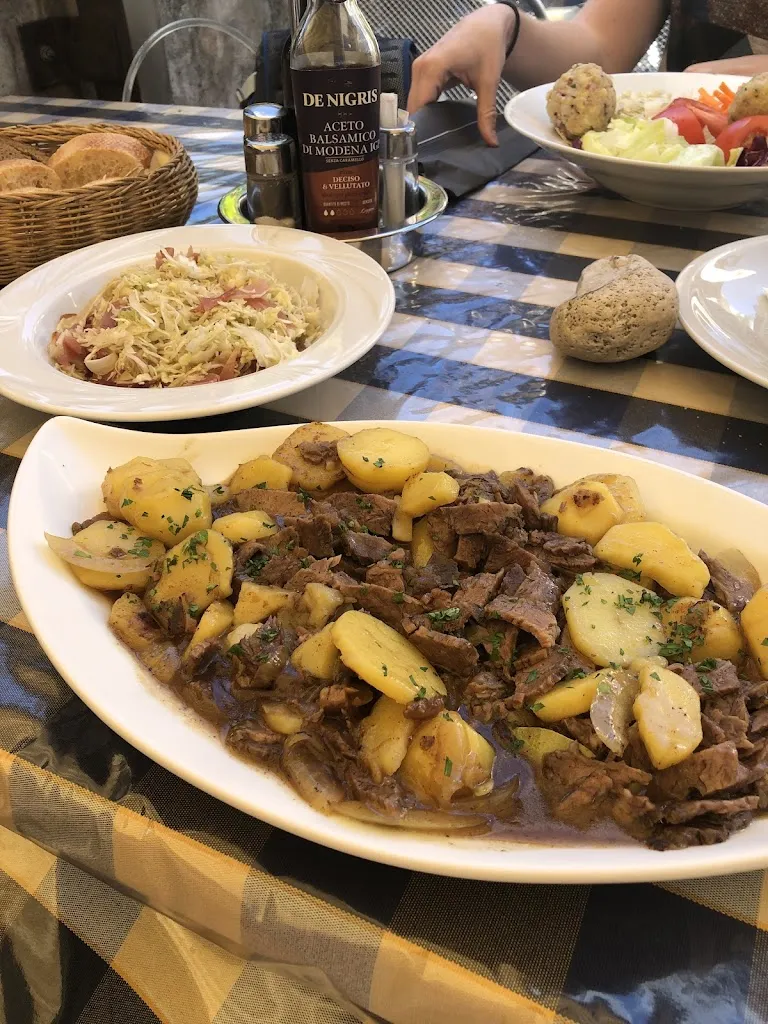 Steph W_Pizzeria Ristorante Luna S.N.C._Nova Levante_review