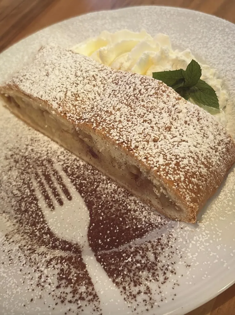 Gabriele Zheng_Walderhof - Restaurant und Appartements_Naz-Sciaves - Natz-Schabs_review