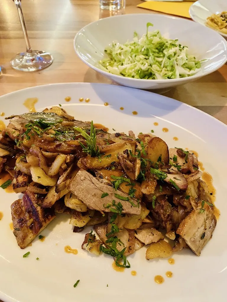 Nina S_Walderhof - Restaurant und Appartements_Naz-Sciaves - Natz-Schabs_review