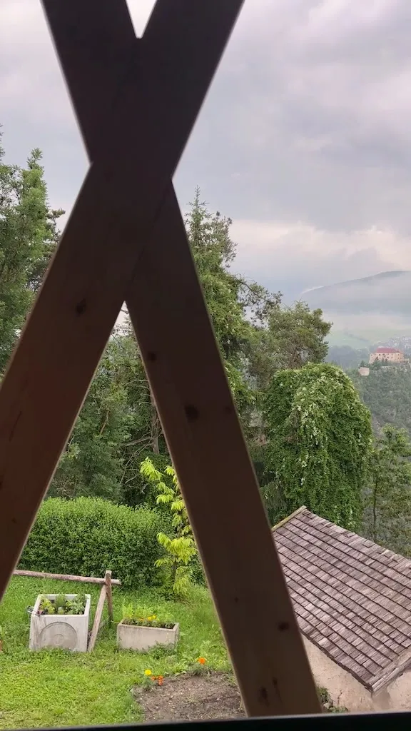 Af.28 Amri_Plattnerhof Viums - Restaurant_Naz-Sciaves - Natz-Schabs_review