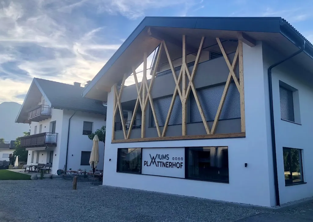 Plattnerhof Viums - Restaurant_Naz-Sciaves - Natz-Schabs_slider_image_1