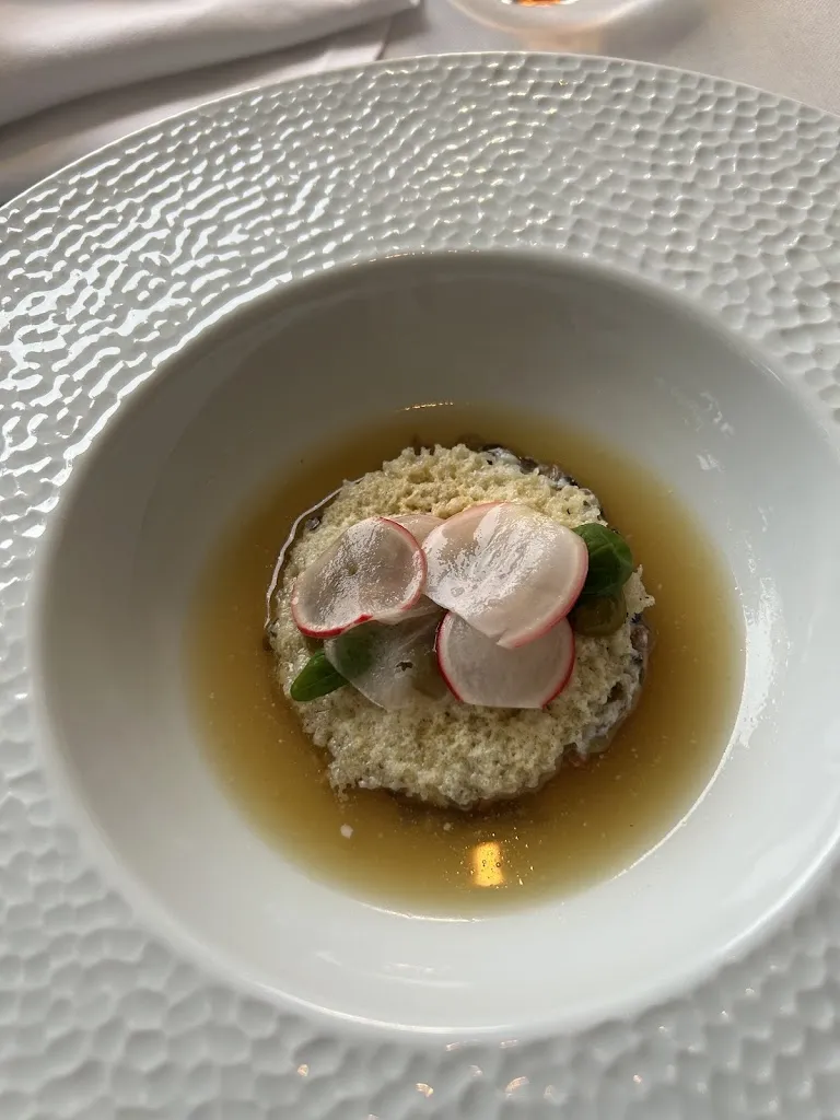 Isaac Femi_Steinraffler_Naz-Sciaves - Natz-Schabs_review