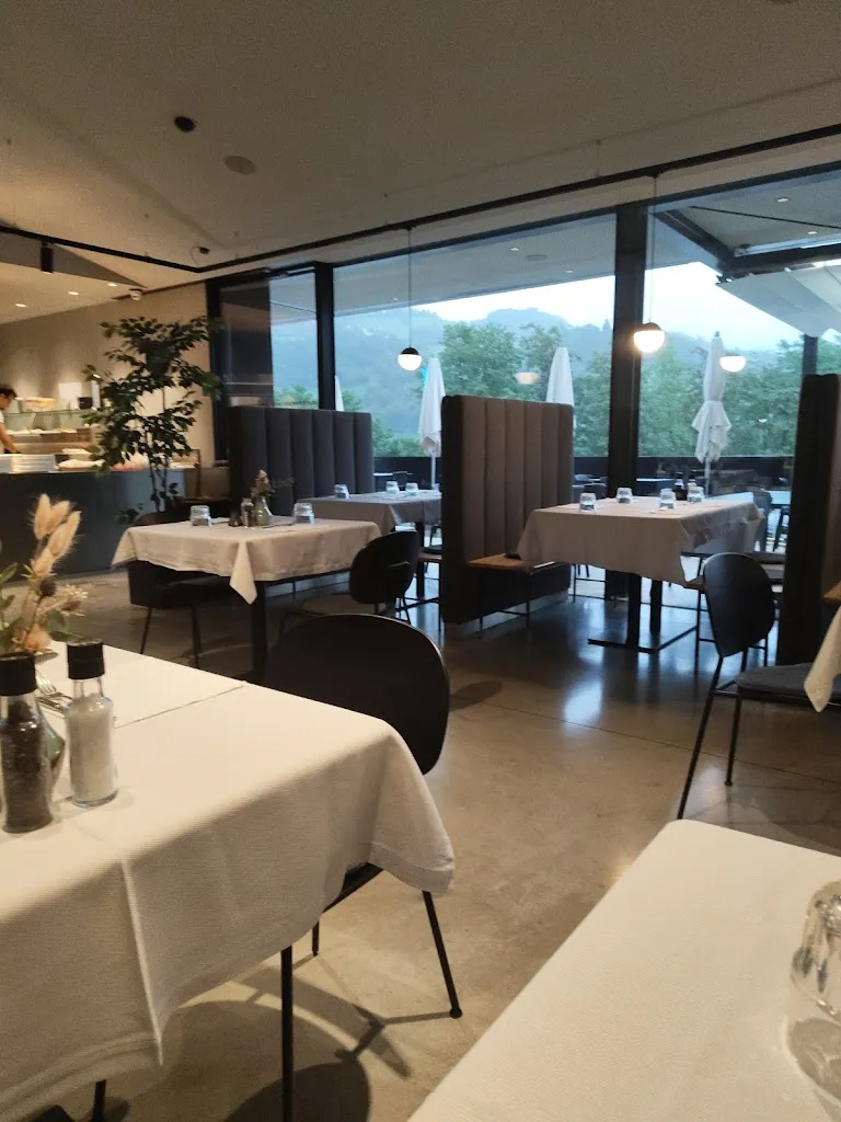 Restaurant, Pizzeria, Bar Putzer_Naz-Sciaves - Natz-Schabs_slider_image_3