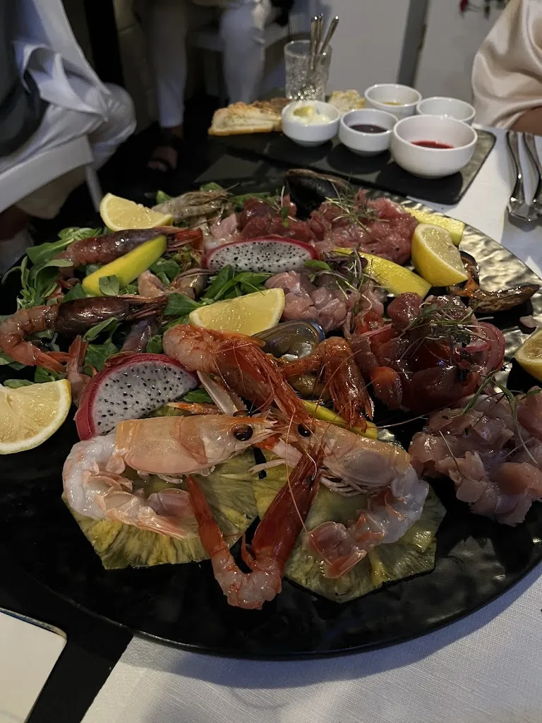 Mattia Cantalù_Kalumet molo nord_Marittima_review