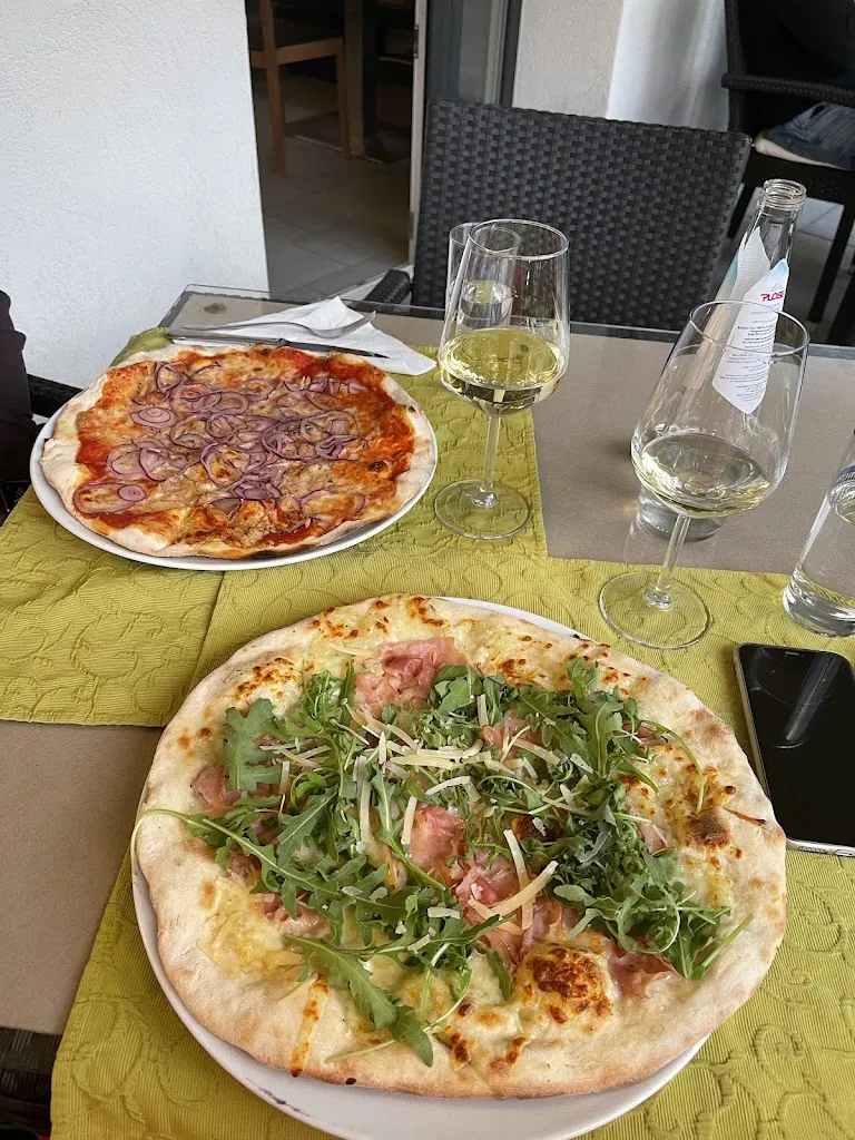 Štěpánka Becková_Pizzeria Bar Sylvanerhof_Naz-Sciaves - Natz-Schabs_review