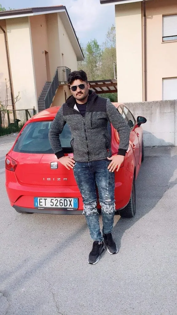 Abdul Rehman_Hotel Flötscherhof_Naz-Sciaves - Natz-Schabs_review