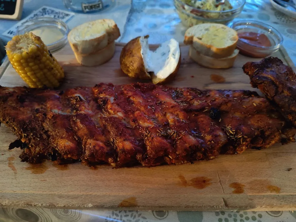 Silvia K._Restaurant Wiedenplatzerkeller_Naturno_review