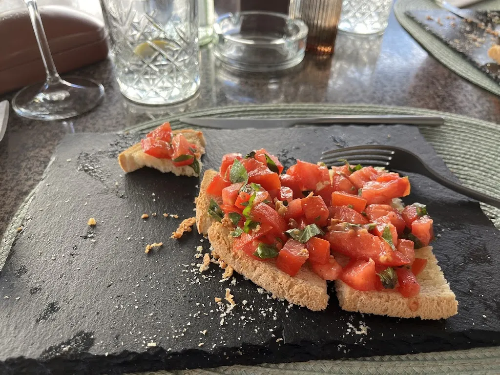 Jasmin Steinmaßl_MoMa_Naturno_review