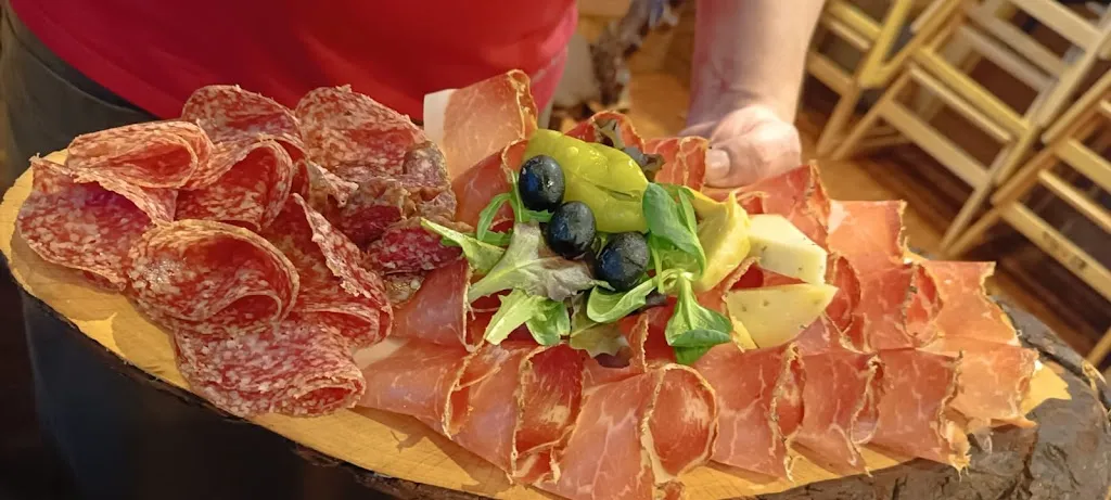 Restaurant Pizzeria Kreuzwirt Naturns_Naturno_slider_image_3