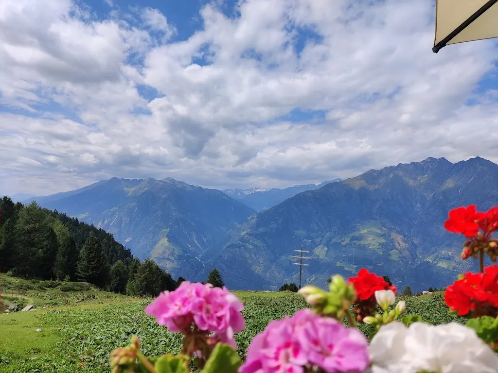 Tobias Leenaert_Naturnser Alm_Naturno_review