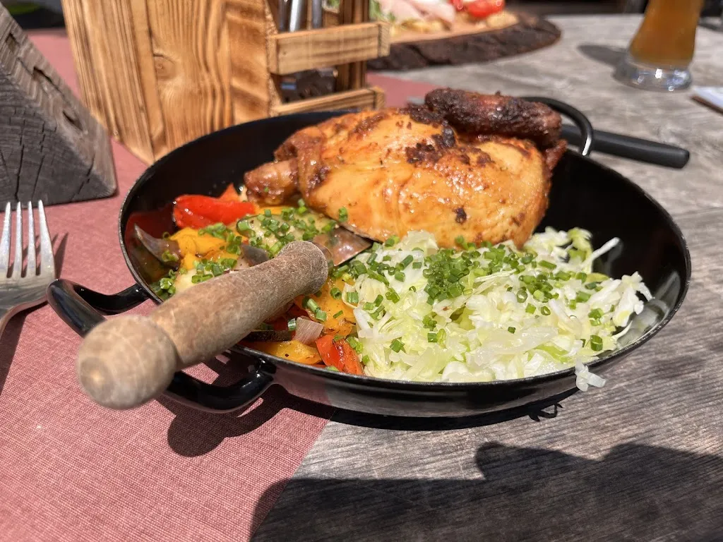 Naturnser Alm restaurant in Naturno