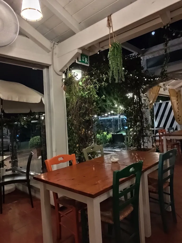 Ristorante Touring_Marittima_slider_image_3