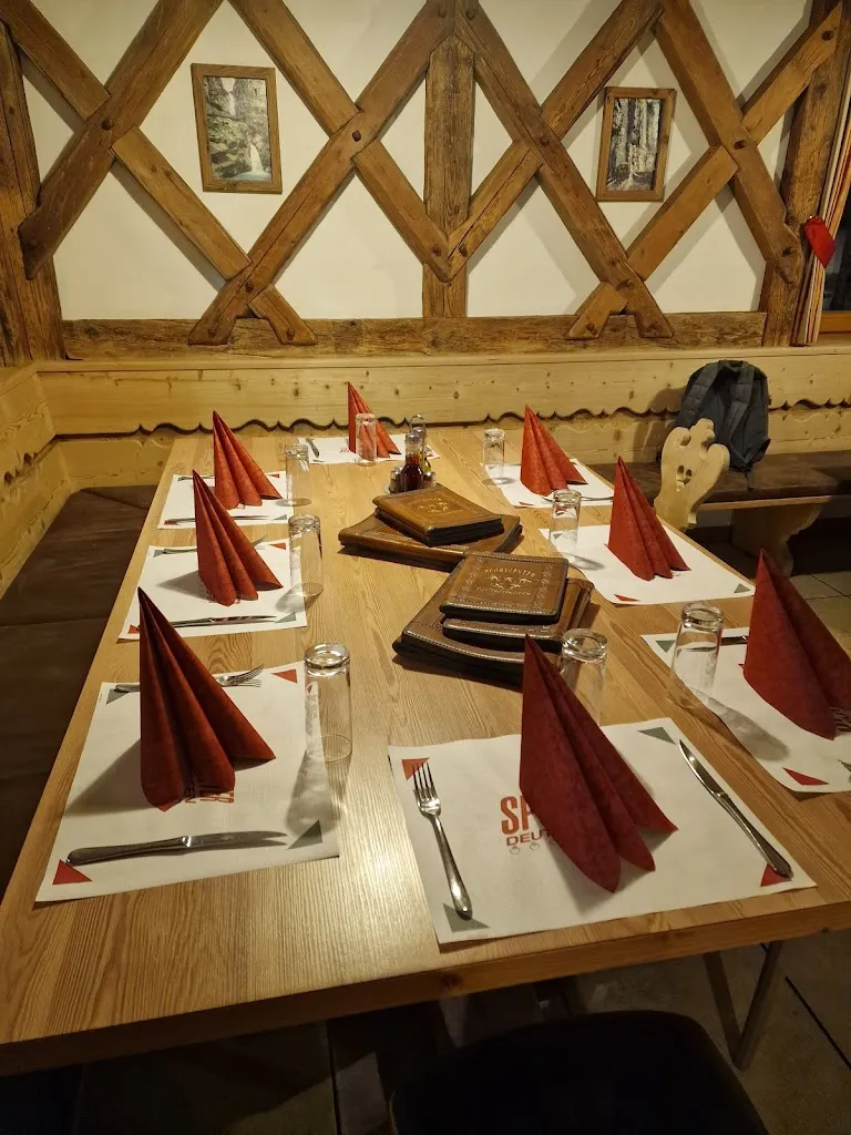 Veselina_Sportcenter Deutschnofen_Nova Ponente_review