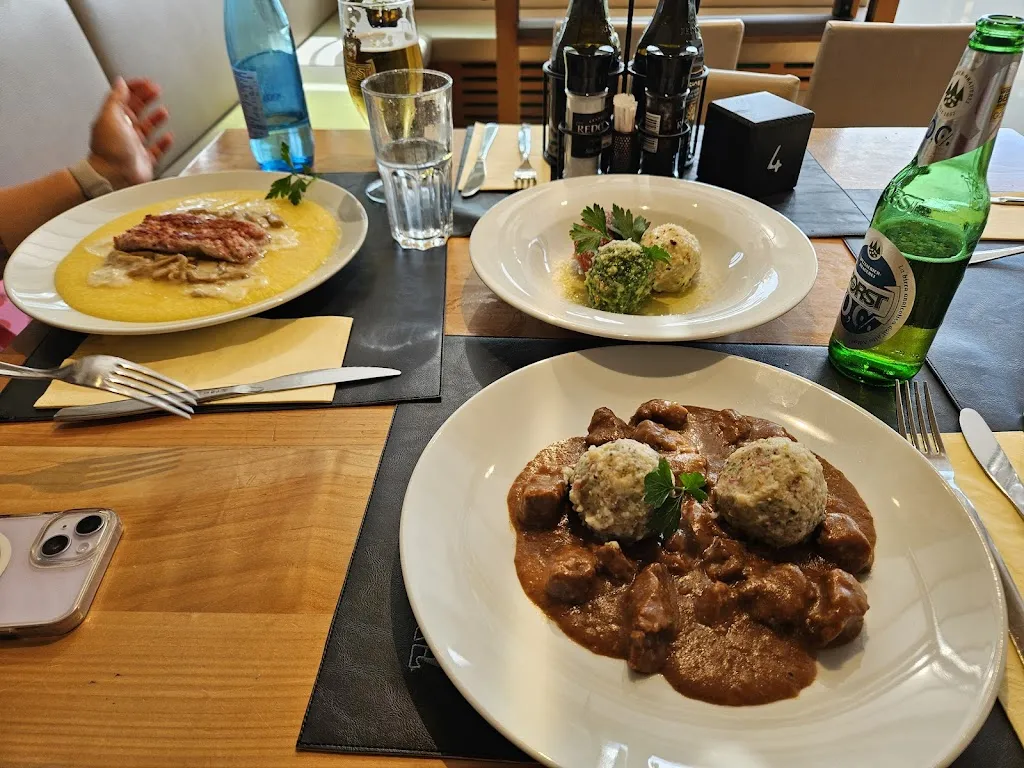 Barak Kilshtok_Platzl - Roemerkeller Obereggen_Nova Ponente_review