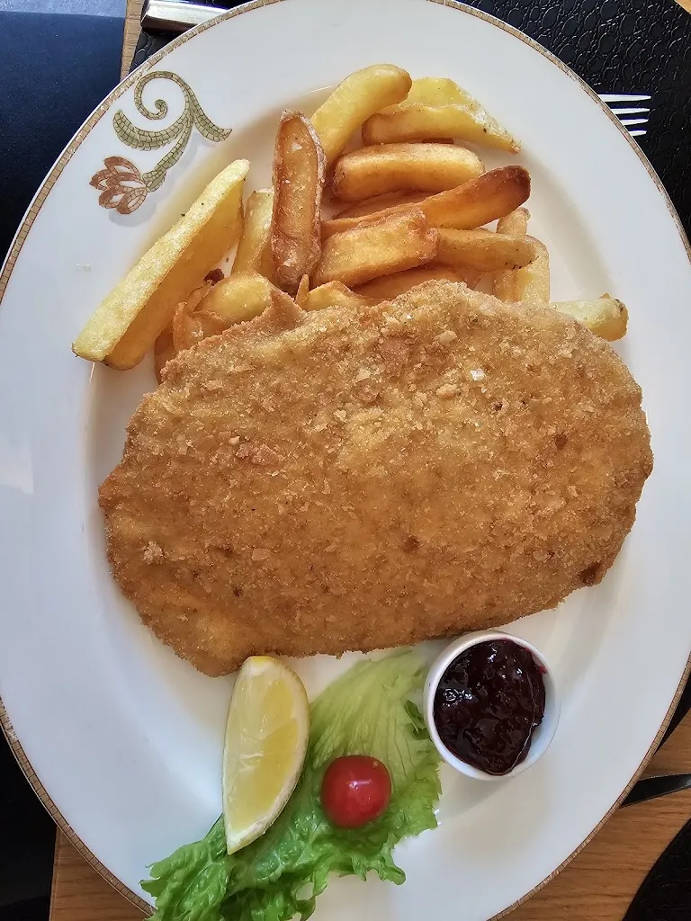 Wayne Kruse_Restaurant Bar Rosengarten_Nova Ponente_review