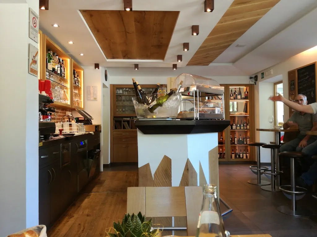 Restaurant Bar Rosengarten restaurant in Nova Ponente