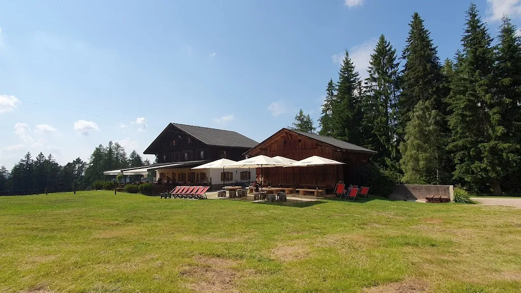 Aldo Conci_Almgasthaus / Baita Häusler Sam_Nova Ponente_recensione