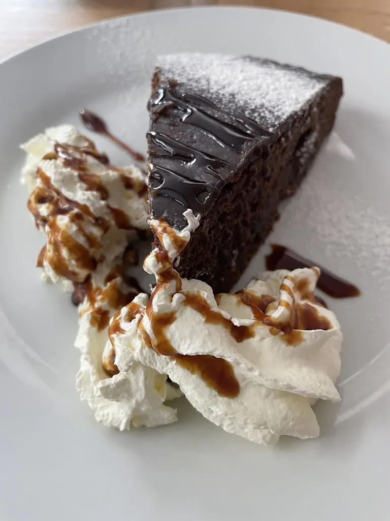 Nicola Garisto_Guater Tropfen_Nova Ponente_review