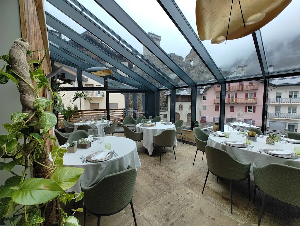 Antica Osteria_Ossana_slider_image_1