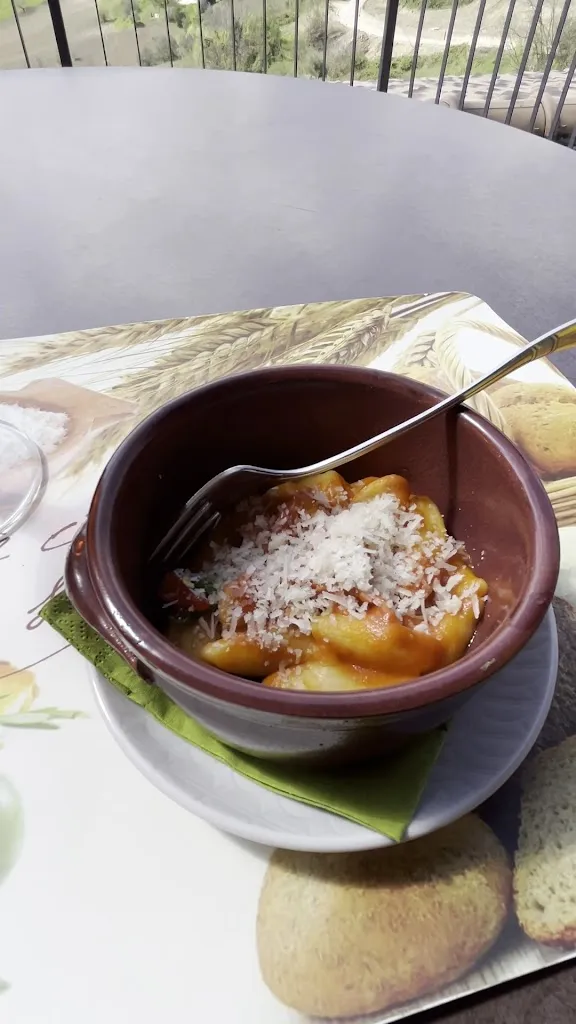 La Lanterna_Castiglione Messer Raimondo_slider_image_2