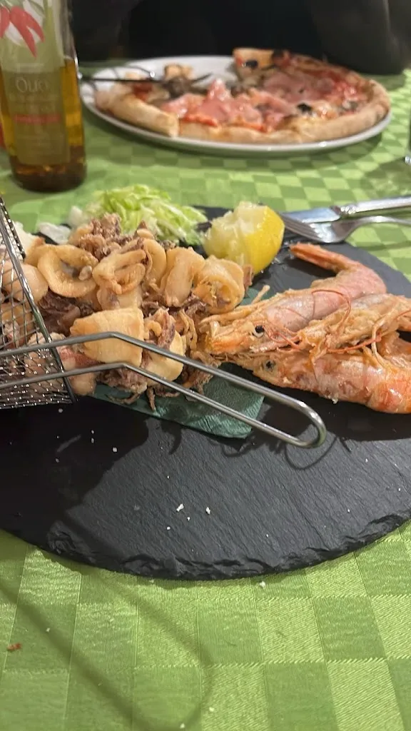 Angel Tulbure_Osteria Pizzeria Rododendro_Pellizzano_review