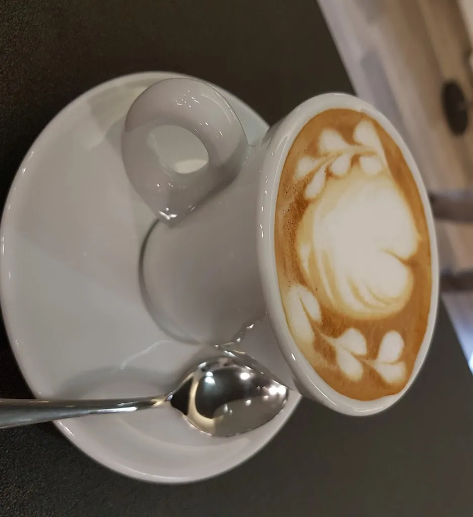 Menu_Bar Engioy_Pelugo_image_3