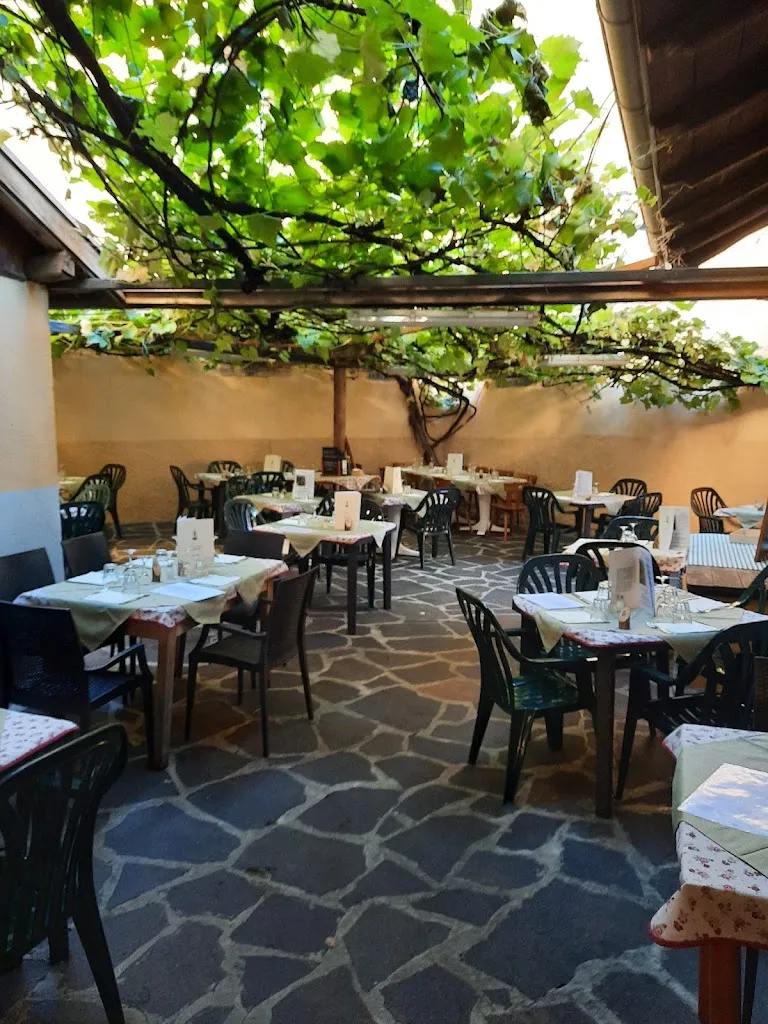 Antica Osteria Al Moro restaurant in Pergine Valsugana