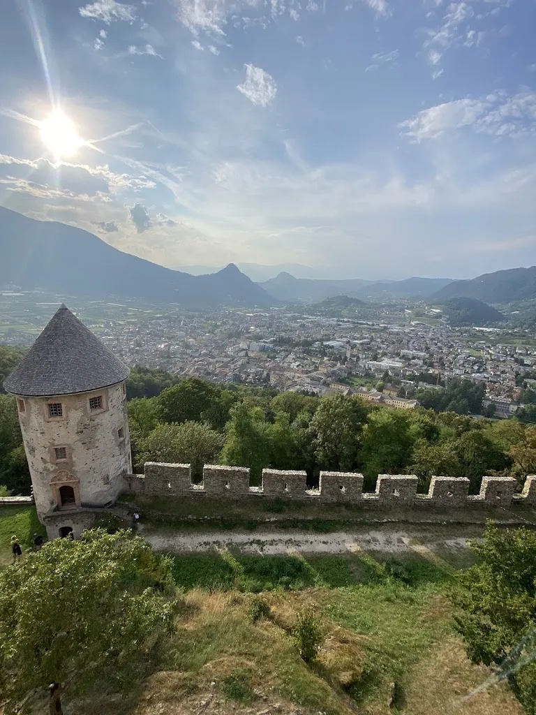 Brianna Seaberg_Castel Pergine_Pergine Valsugana_review