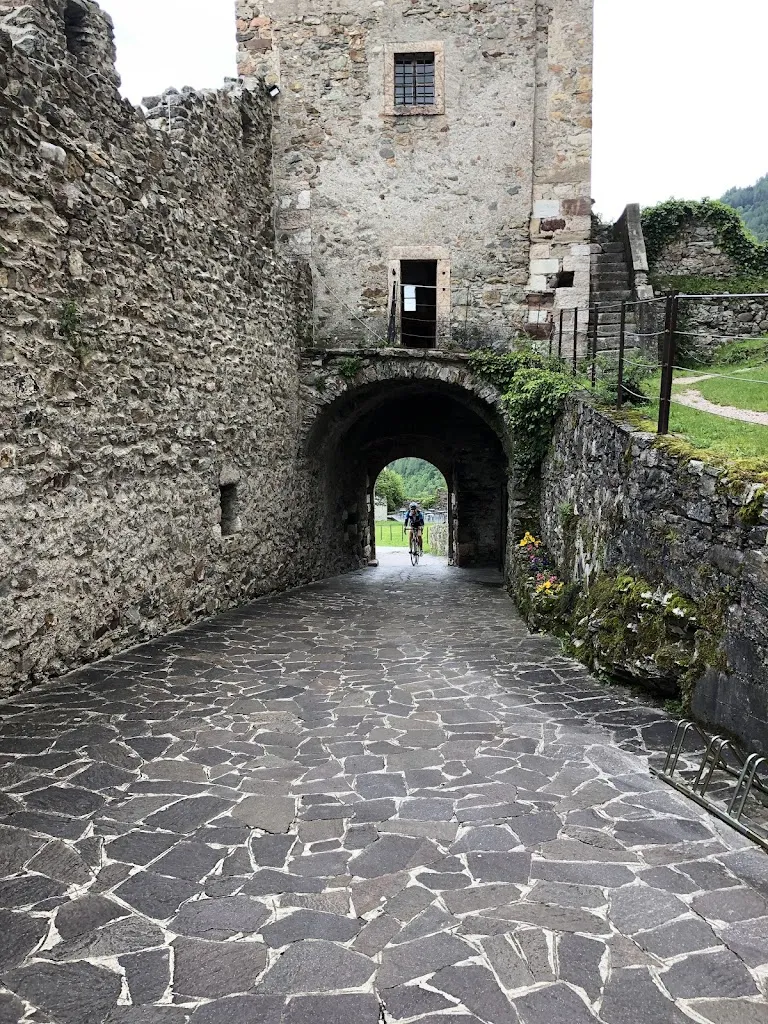 Allard Hansma_Castel Pergine_Pergine Valsugana_review