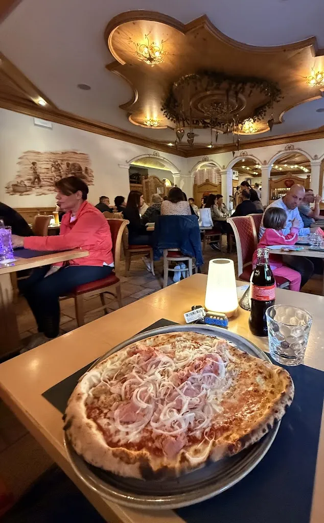 Frank Vingerhoed_Antiche Contrade Ristorante Pizzeria_Pergine Valsugana_review