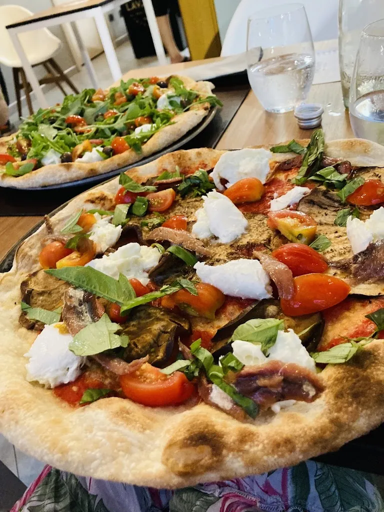 Monika Čadská_Pizzeria La Lavagna_Pietramurata_review