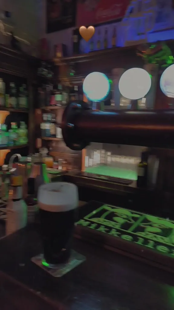 Morrison’s Pub_Martano_slider_image_2