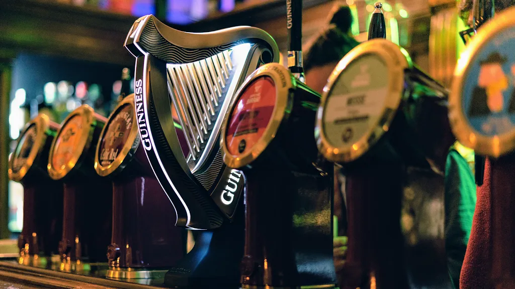 Morrison’s Pub_Martano_slider_image_3