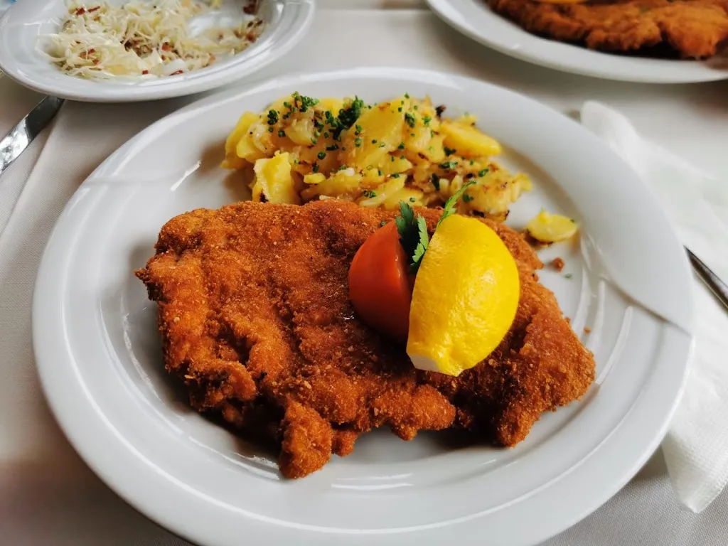 Gasthaus Prünster_Parcines_slider_image_3