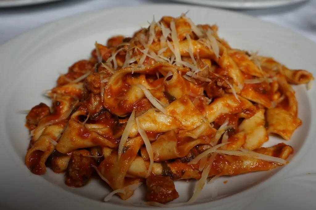 Llewellyn Fernandes_L'Osteria_Martano_review