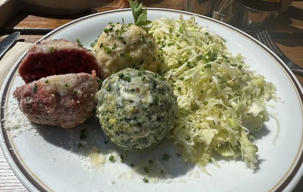 Jonas K._Gasthaus Birkenwald_Parcines_review