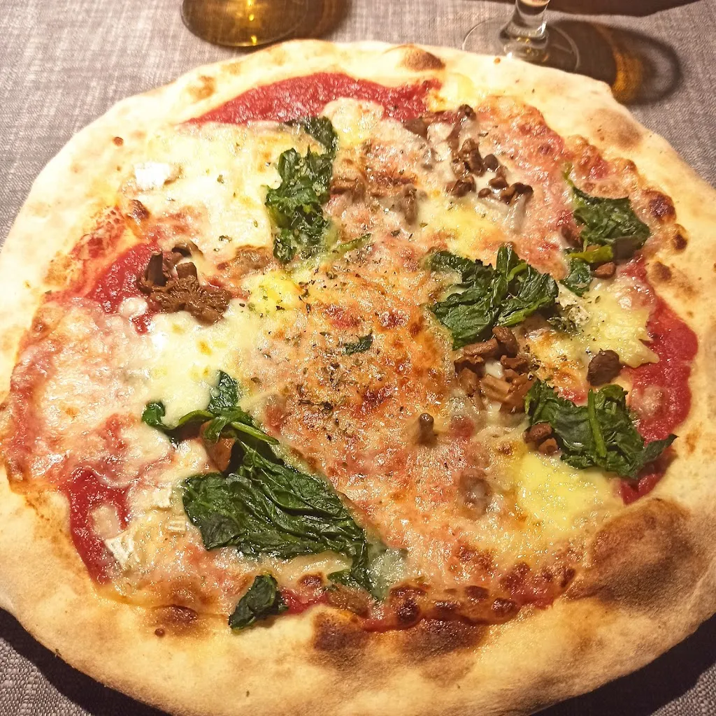 Pizzeria Restaurant Laterne_Parcines_slider_image_3