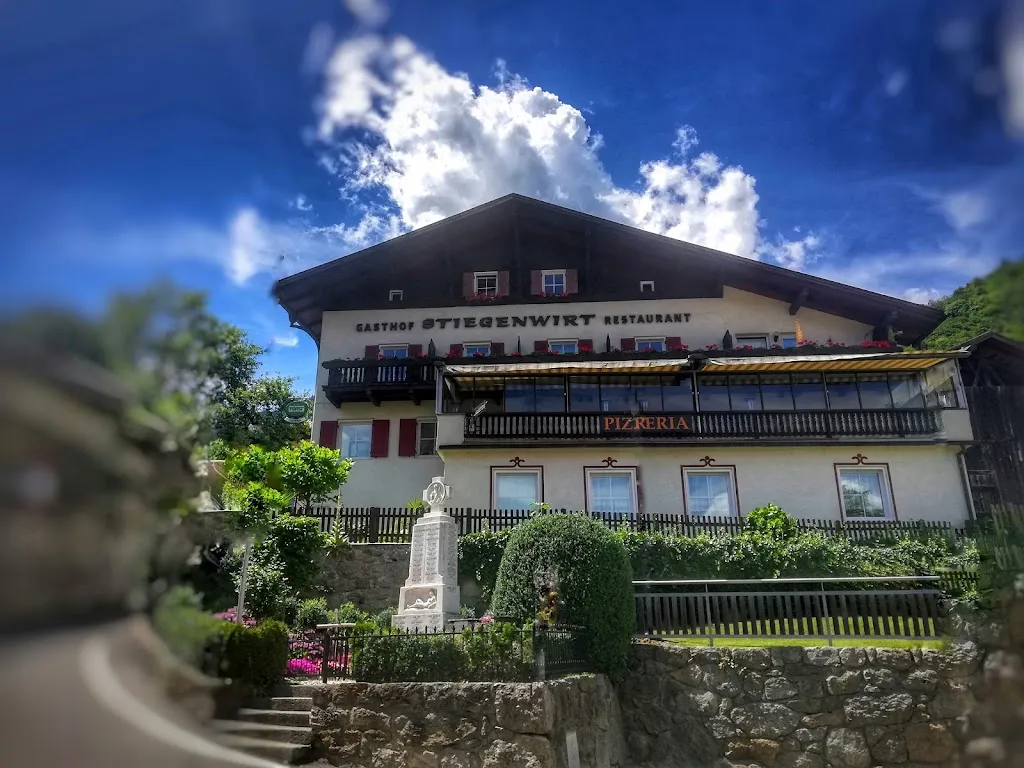 Gasthof Stiegenwirt restaurant in Parcines