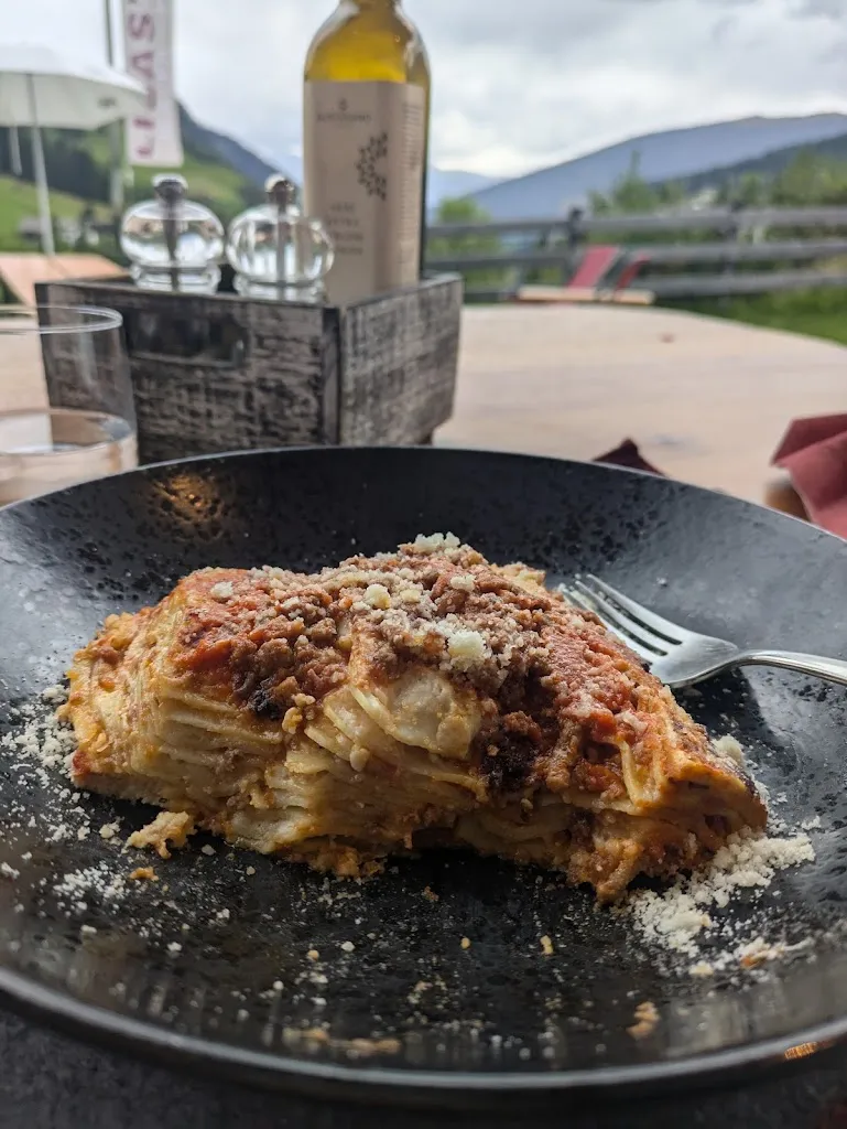 Rachel Bell_Baita Lisas'alm_Ponte Gardena_review