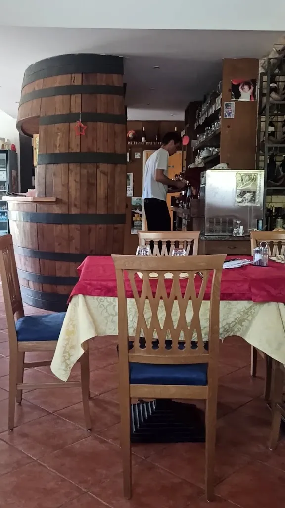 Il PICCHIO Ristorante Tipico Bed & Breakfast_Ponte Arche_slider_image_2