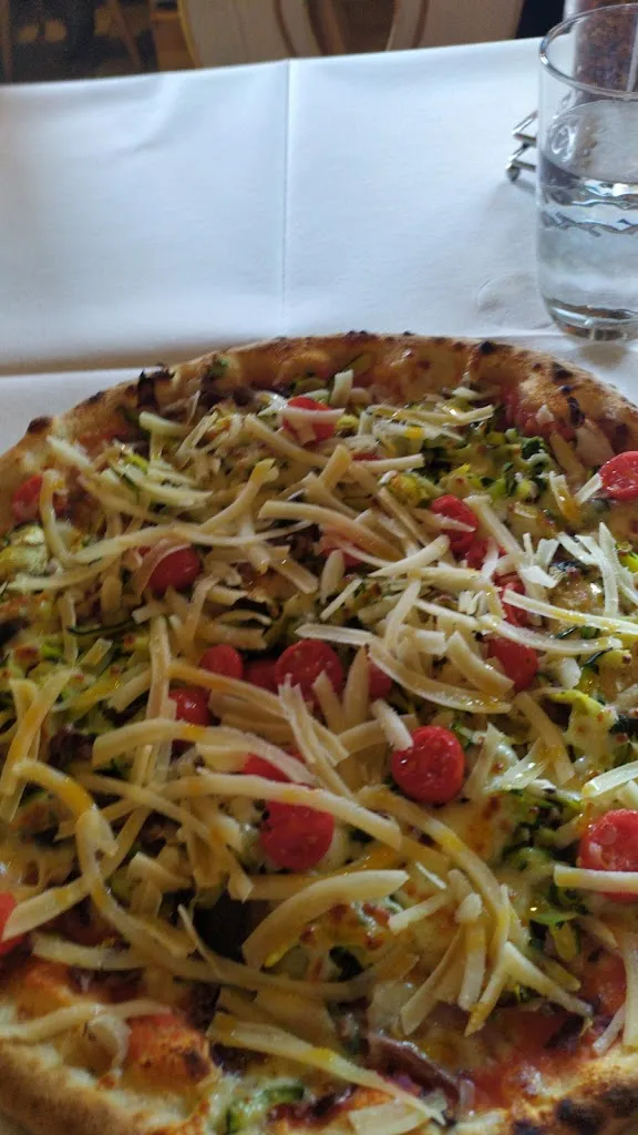 Alvise_Orostube_Povo_review