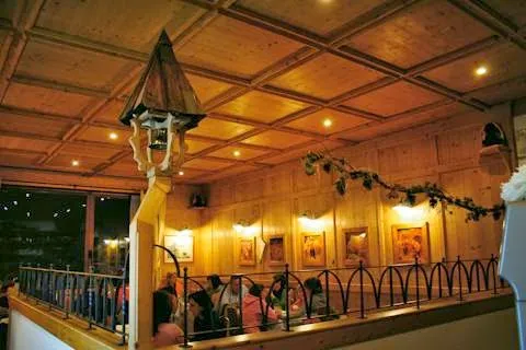 Orostube restaurant in Povo