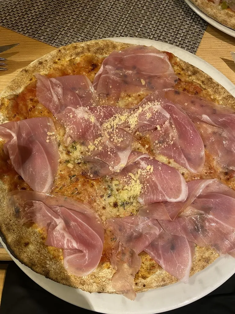 Dave Verkade_Pizzeria Caffe' Panorama_Prato Allo Stelvio_review