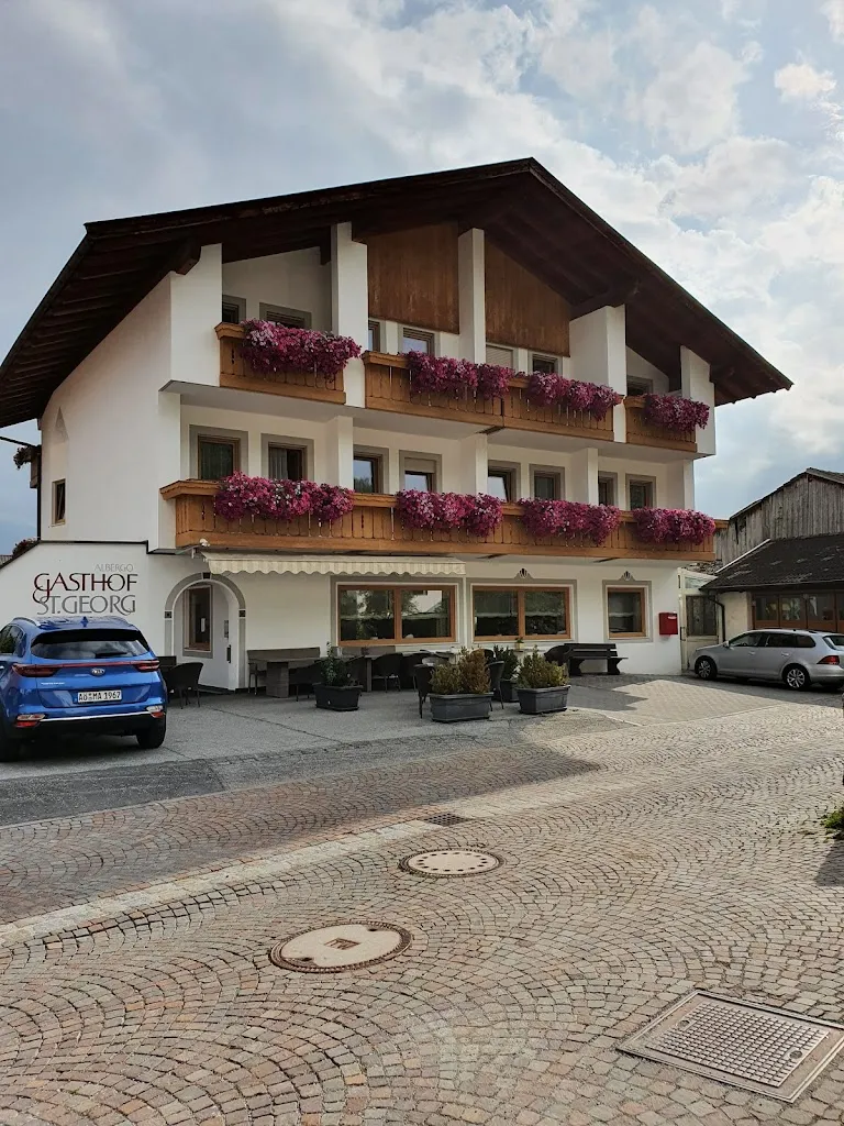 Gasthof St. Georg restaurant in Prato Allo Stelvio