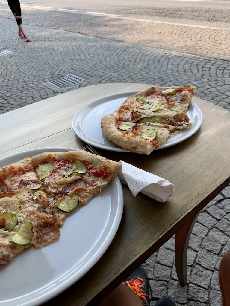 Miso Soup_Pizza Point_Prato Allo Stelvio_recensione